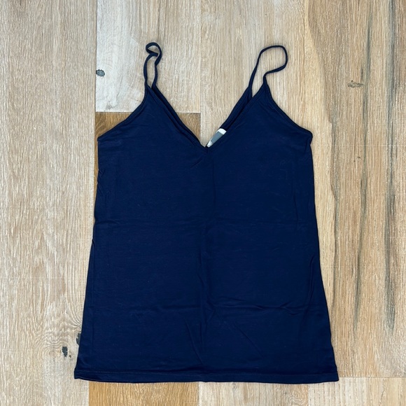 Tank top - Picture 1 of 4